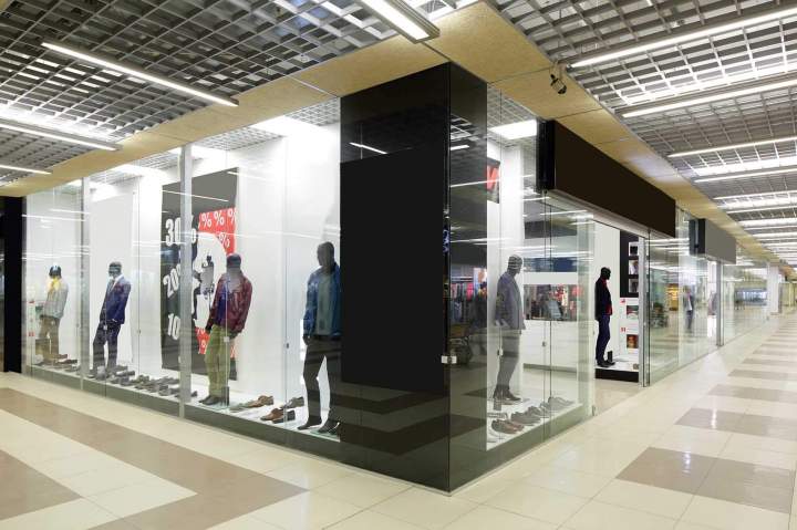 L'élégance du verre pour vos espaces commerciaux.